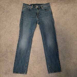 LEVIS STRUSS JEANS SIZE 32X30 SLIM FIT